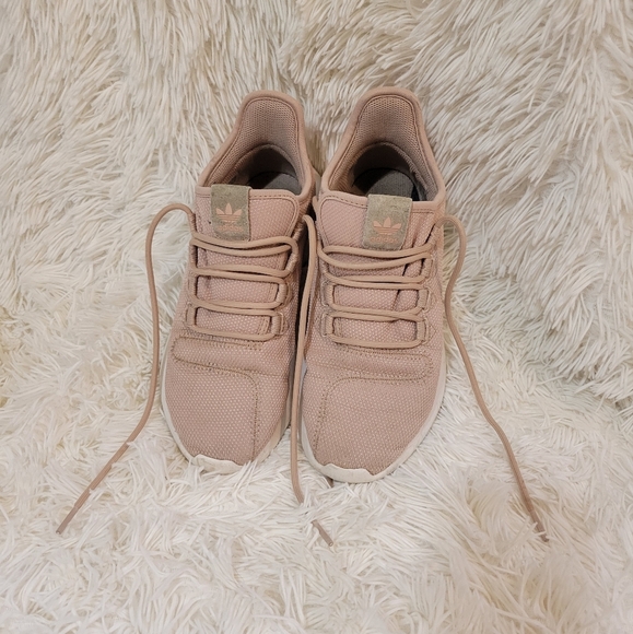 Adidas Big Girl/Women Tubular Shadow Beige Running Shoes size 5.5 - Picture 1 of 9